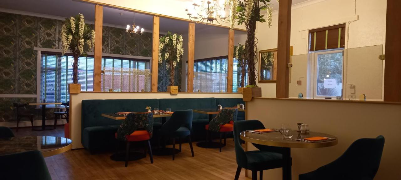 פורת'מאדוג Royal Sportsman Hotel מראה חיצוני תמונה
