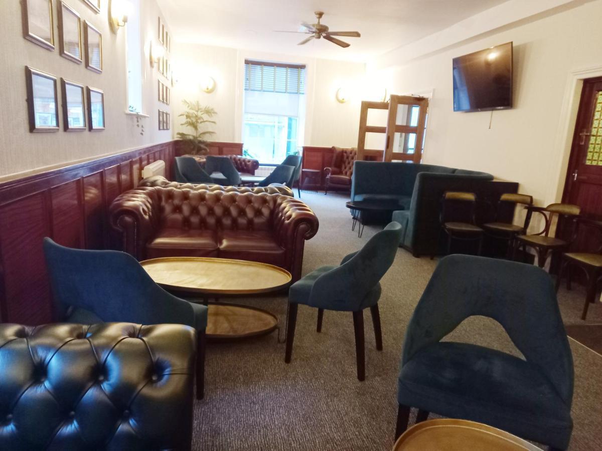 פורת'מאדוג Royal Sportsman Hotel מראה חיצוני תמונה