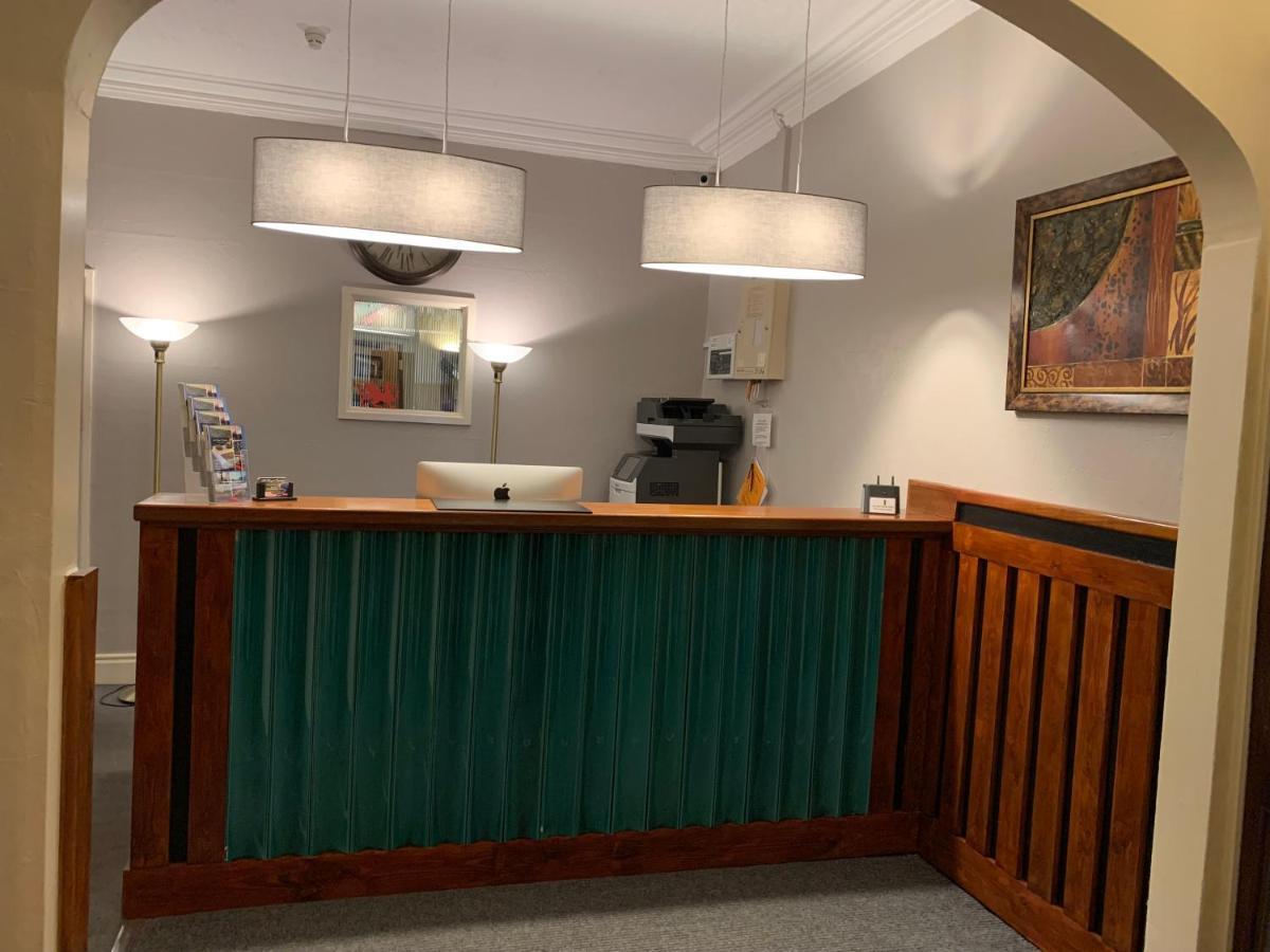 פורת'מאדוג Royal Sportsman Hotel מראה חיצוני תמונה